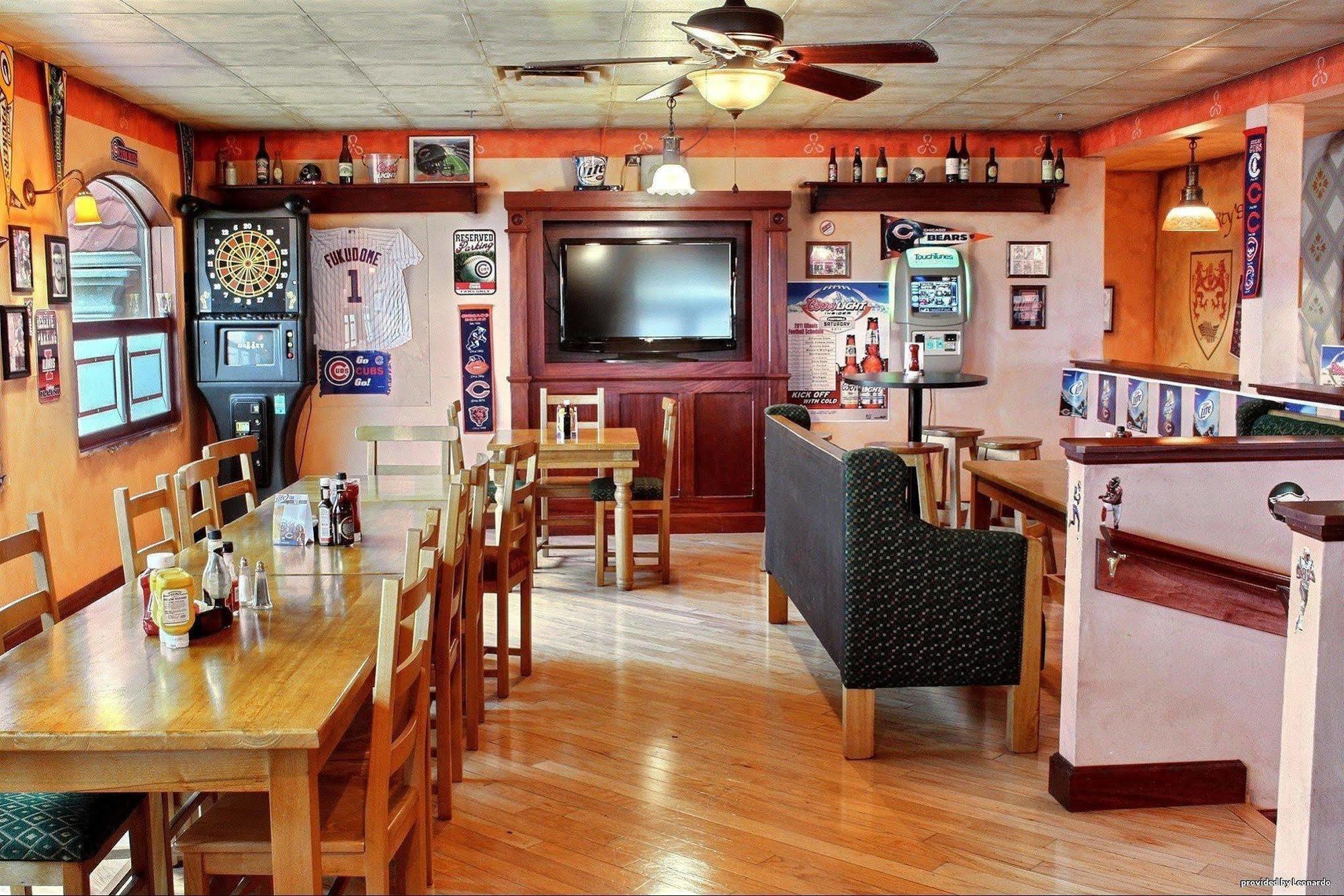 Comfort Inn & Suites At I-74 And 155 Morton Ресторан фото
